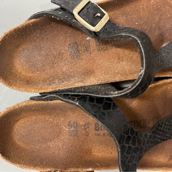 Birkenstock Gizeh with Metallic Scale Print, size 40 - Picture 3 of 7